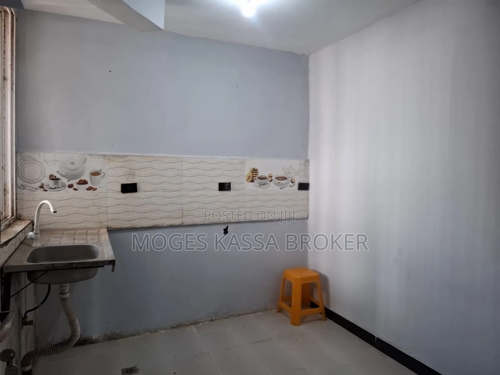 Furnished 3bdrm Condo in ኮዬ ፈቼ 20/80 ኮንዶሚንየም, Yeka for sale