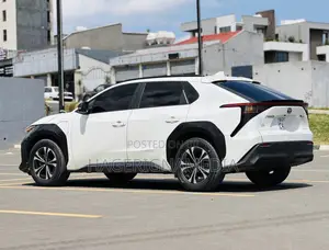Toyota bZ4X 2023 White