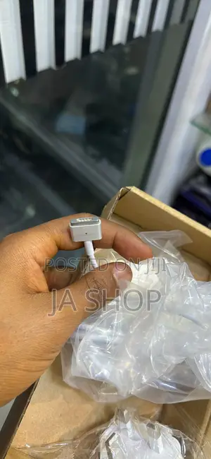 MacBook MagSafe Charger – Magnetic Charging Cable