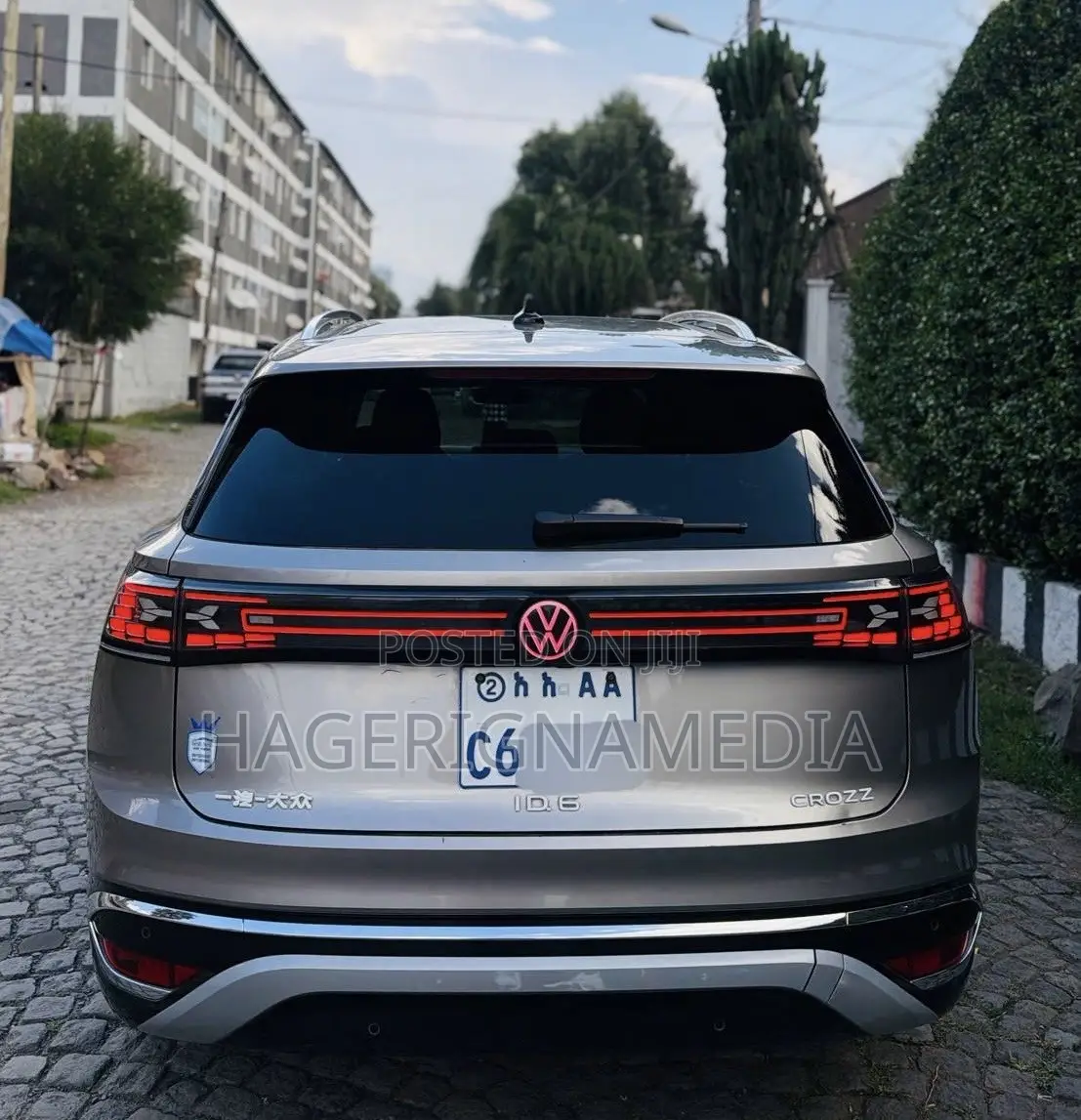 Volkswagen ID.6 2025 Gray