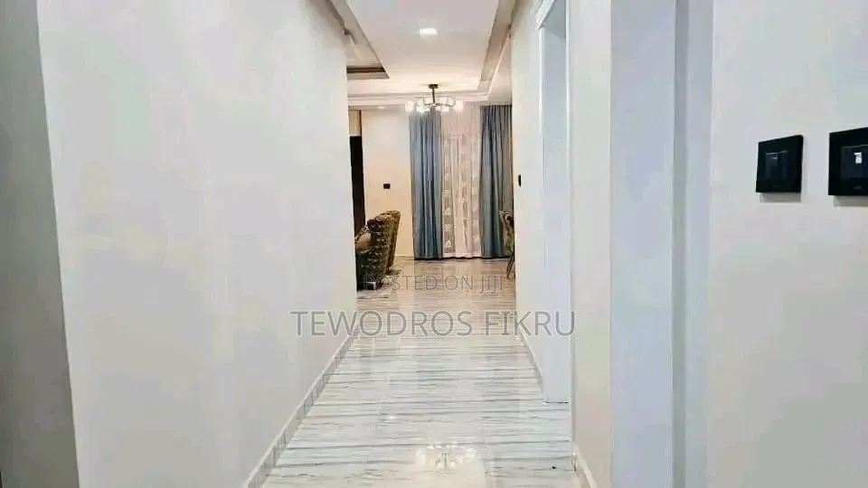 2bdrm Apartment in ቴዲ, Bole for sale