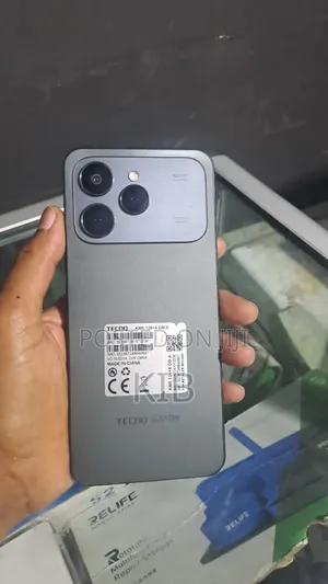 Tecno Spark 40 128 GB Gray