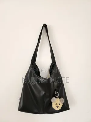 Black Shoulder Bag With Key Charm