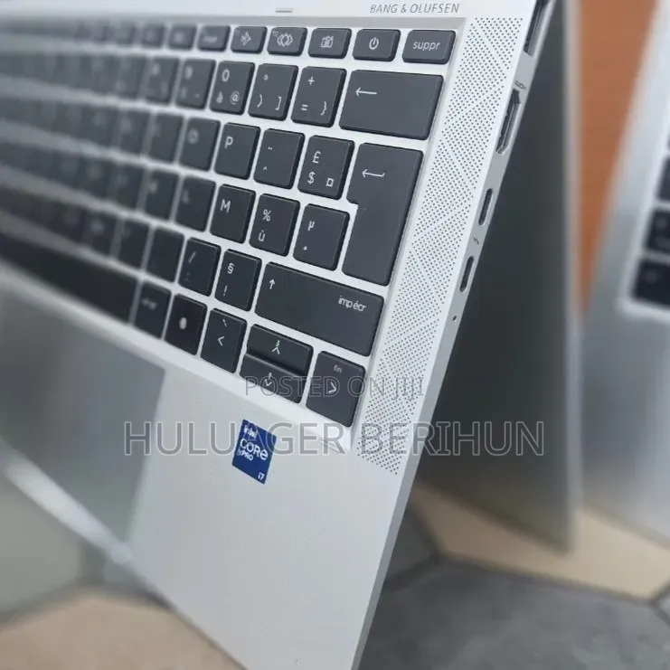 New Laptop HP EliteBook x360 1030 G8 16GB Intel Core i7 SSD 512GB