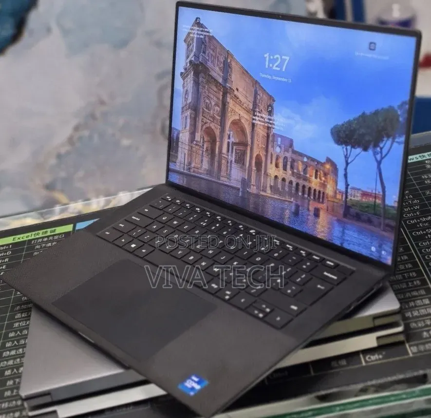 New Laptop Dell Precision 5560 32GB Intel Core i7 SSD 1T