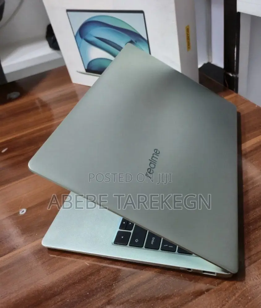 New Laptop Apple MacBook 16GB Intel SSD 512GB