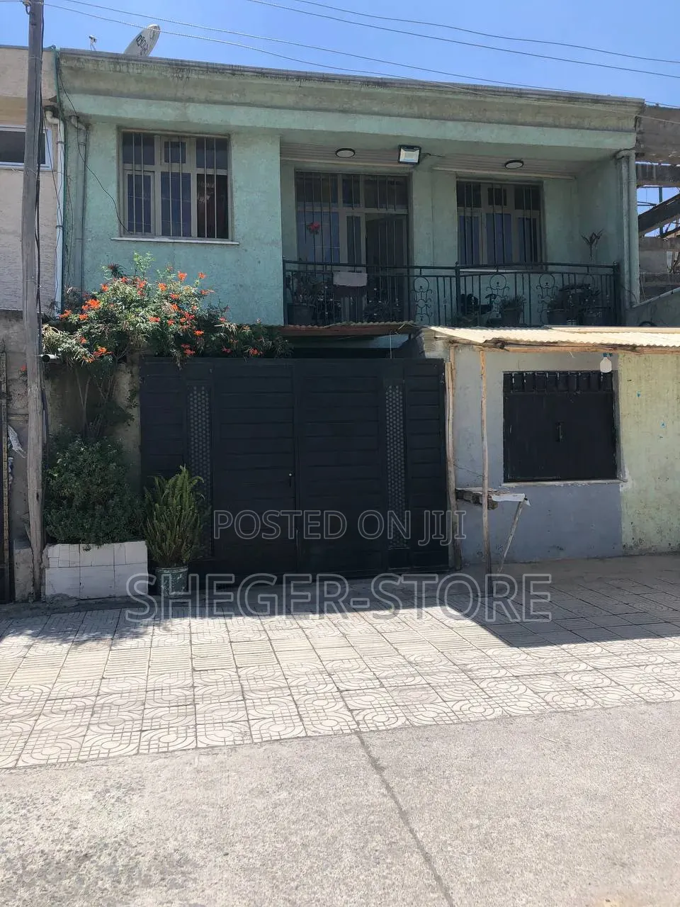 Furnished 4bdrm Townhouse/Terrace in Tuludimtu Arsema, Akaky Kaliti