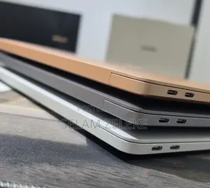New Laptop Apple MacBook Air 2020 M1 8GB Apple M1 SSD 256GB