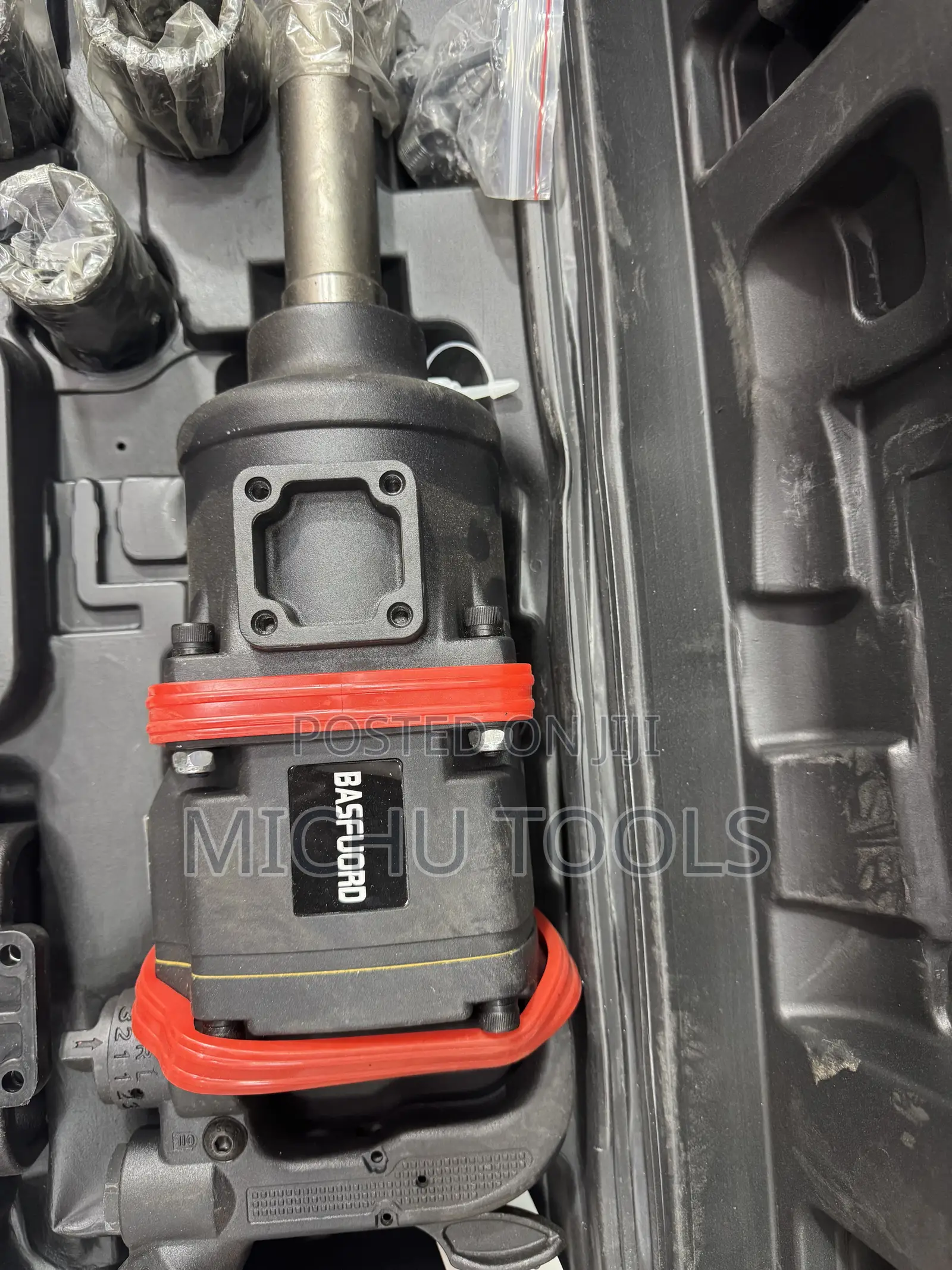 Air Impact Wrench/የንፉስ ጎማ መፍቻ