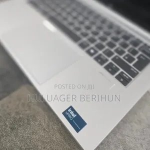 New Laptop HP EliteBook 840 G11 16GB Intel Core Ultra 7 SSD 512GB