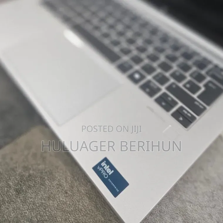 New Laptop HP EliteBook 840 G11 16GB Intel Core Ultra 7 SSD 512GB