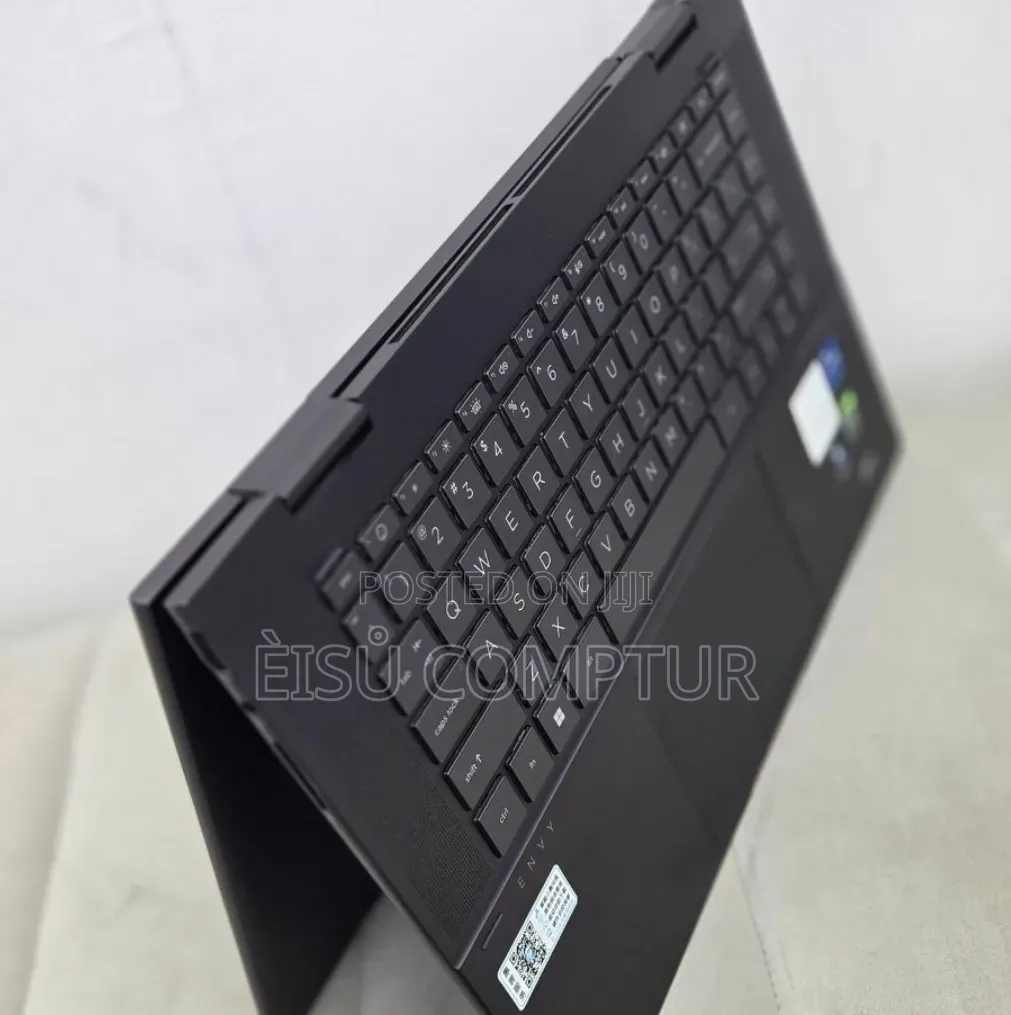 New Laptop HP Envy x360 16GB Intel Core i7 SSD 512GB