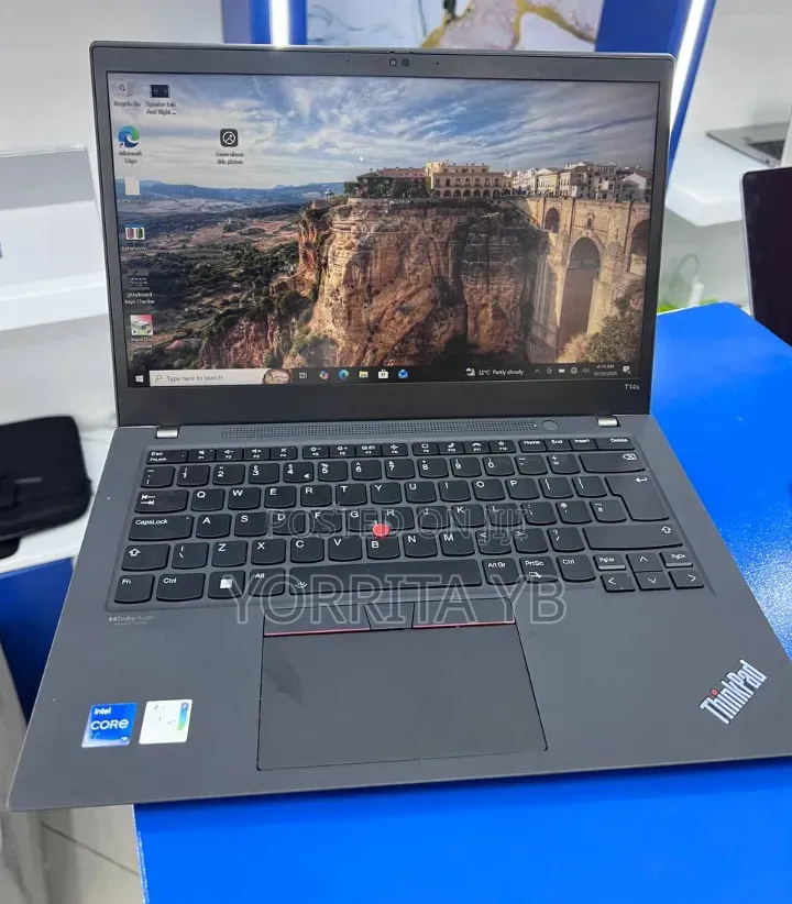 New Laptop Lenovo ThinkPad T14 16GB Intel Core i5 SSD 512GB