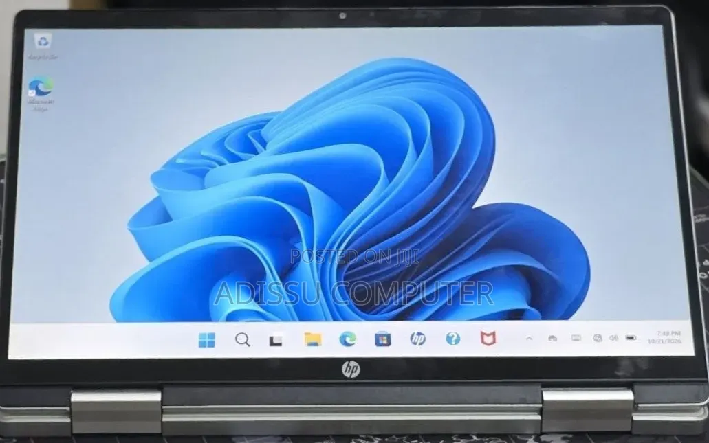 New Laptop HP Pavilion x360 8GB Intel Core i5 SSD 512GB