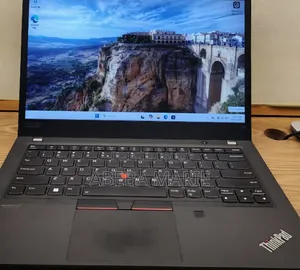 New Laptop Lenovo ThinkPad T14 G2 16GB Intel Core i7 SSD 512GB
