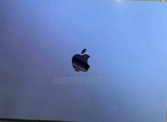 New Laptop Apple MacBook Pro 2021 M1 32GB Apple M1 Pro SSD 512GB