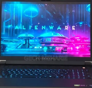 New Laptop Alienware M18 R2 32GB Intel Core i9 SSD 2T