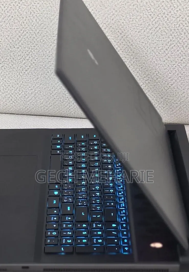 New Laptop Alienware M18 R2 32GB Intel Core i9 SSD 2T