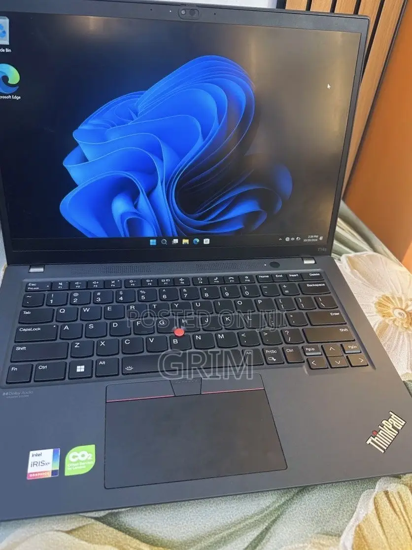 New Laptop Lenovo ThinkPad T14 32GB Intel Core i7 SSD 512GB