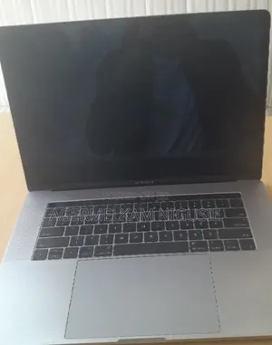 New Laptop Apple MacBook 2016 16GB Intel Core i7 SSD 512GB
