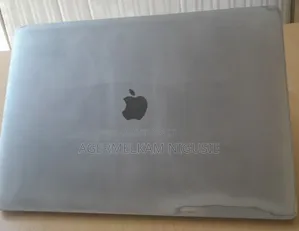 New Laptop Apple MacBook 2016 16GB Intel Core i7 SSD 512GB