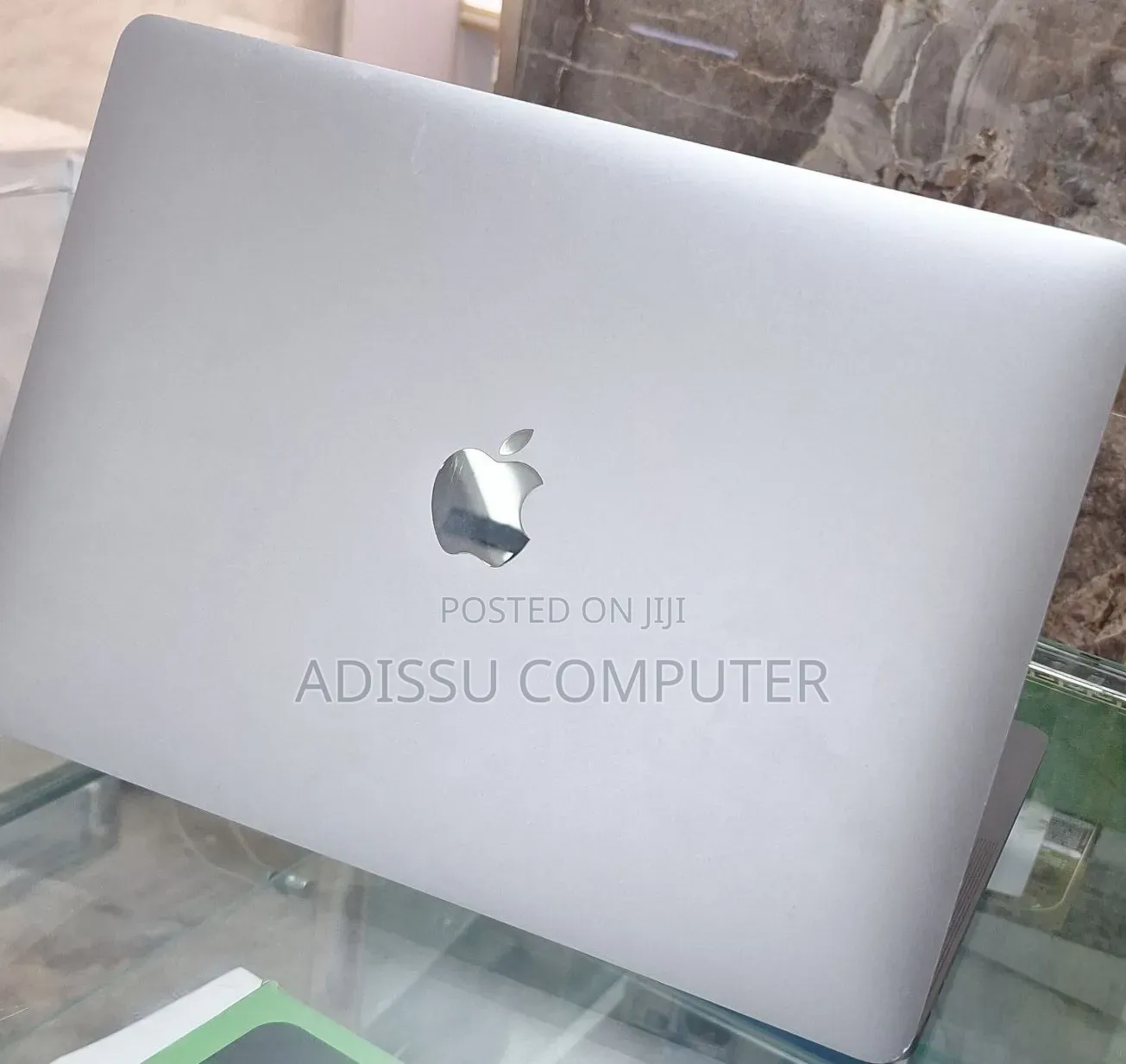 New Laptop Apple MacBook Air 2020 M1 8GB Apple M1 SSD 256GB