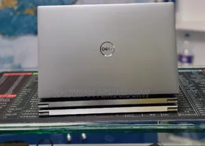 New Laptop Dell Precision 5560 32GB Intel Core i7 HDD+SSD 1T