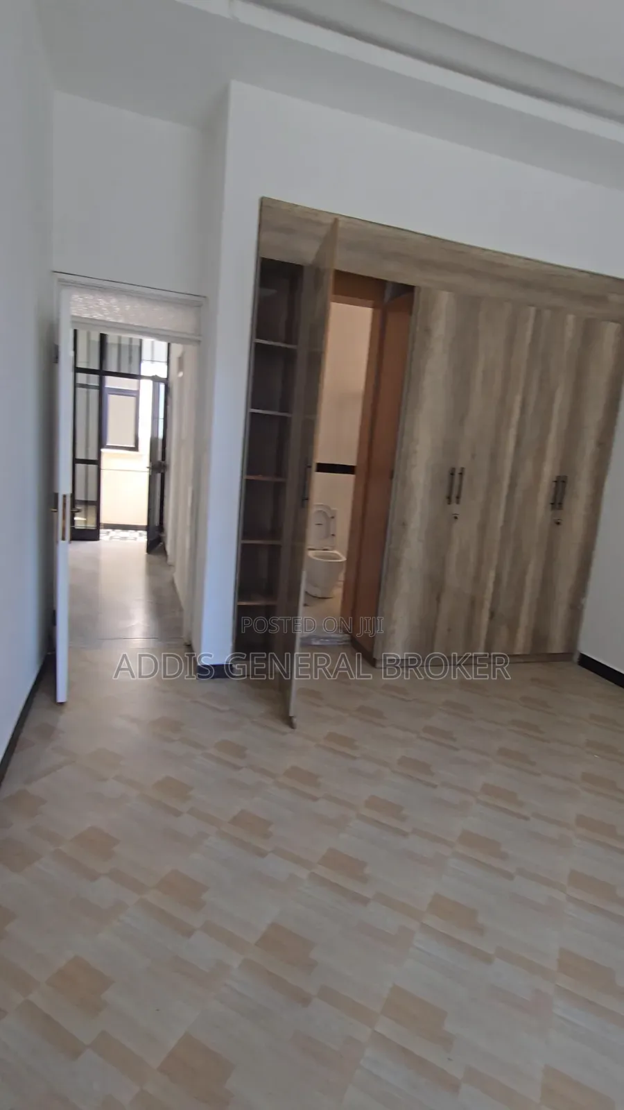 5bdrm Villa in Bulbula, Bole for sale