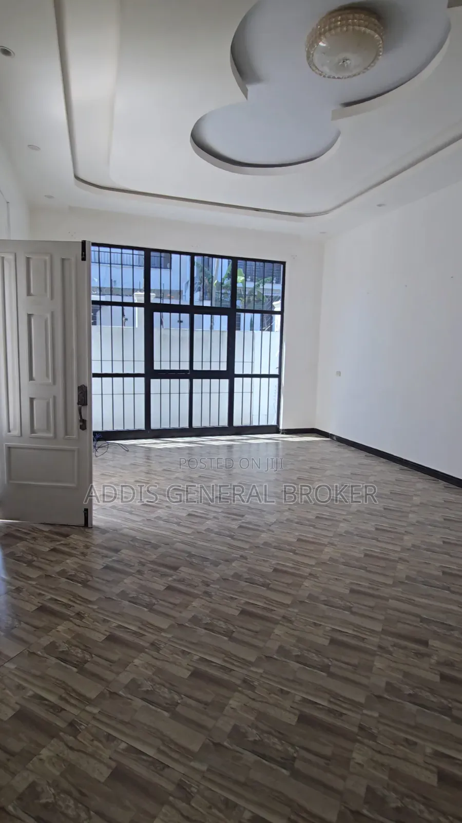 5bdrm Villa in Bulbula, Bole for sale