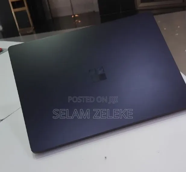New Laptop Microsoft Surface Laptop 5 16GB Intel Core i7 SSD 256GB