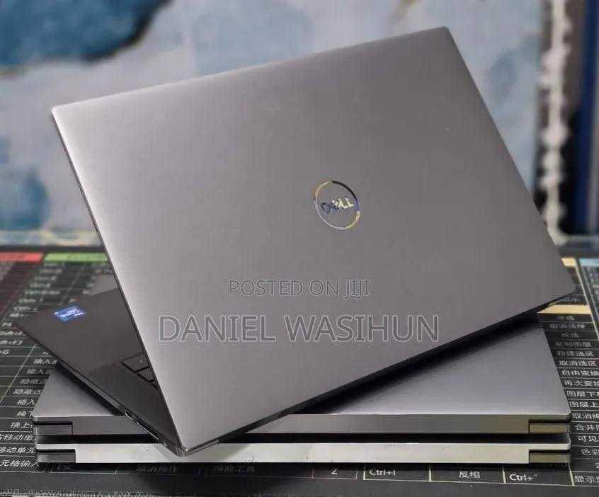 New Laptop Dell Precision 5560 32GB Intel Core i7 SSD 1T