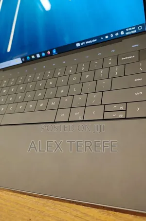 New Laptop Dell XPS 13 16GB Intel Core i7 SSD 512GB