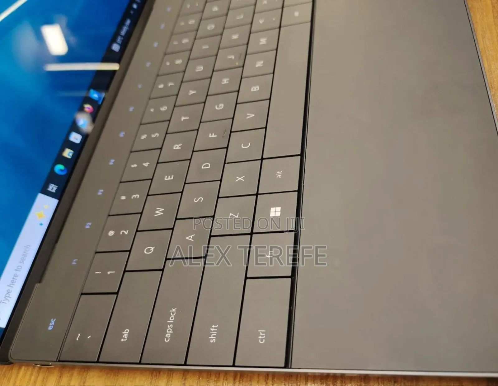 New Laptop Dell XPS 13 16GB Intel Core i7 SSD 512GB