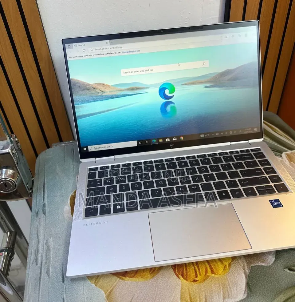 New Laptop HP EliteBook 1040 G8 16GB Intel Core i7 SSD 512GB