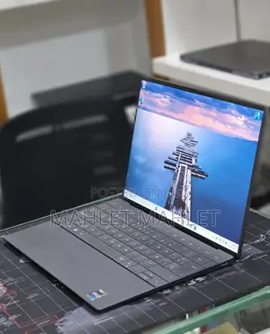 New Laptop Dell XPS 13 16GB Intel Core i7 SSD 512GB