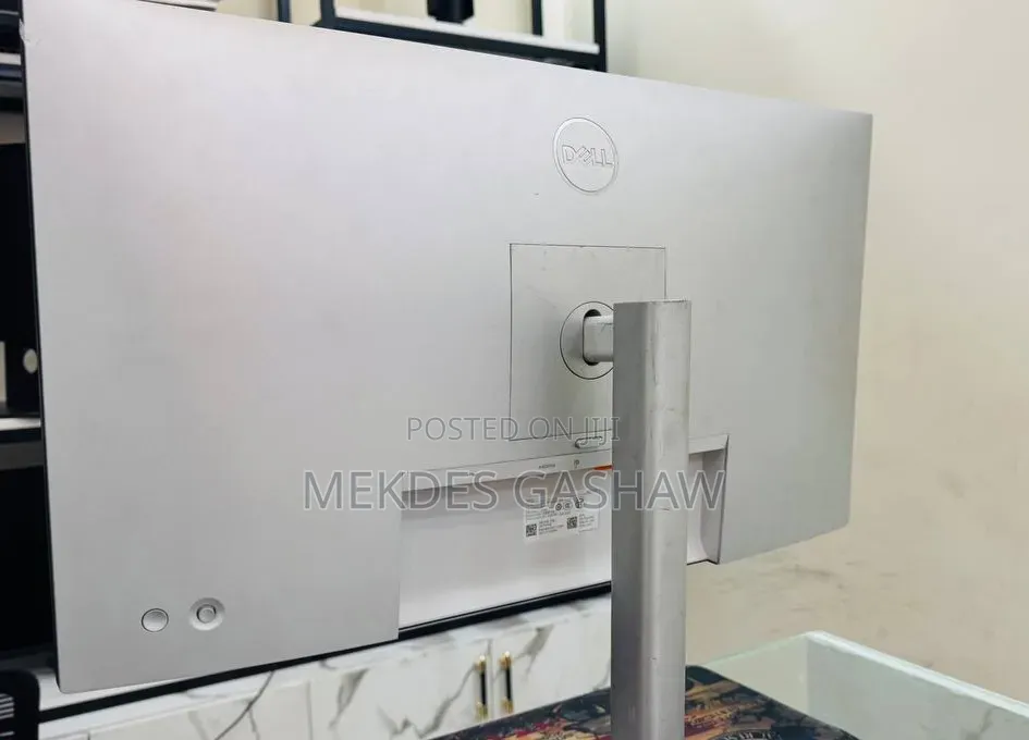 Dell 27 Inch