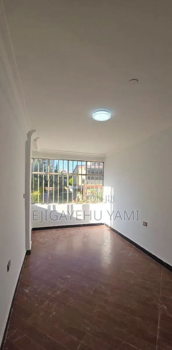 Furnished 2bdrm Condo in Condominium, Bole for sale