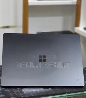 New Laptop Microsoft Surface 32GB Intel Core i7 SSD 1T
