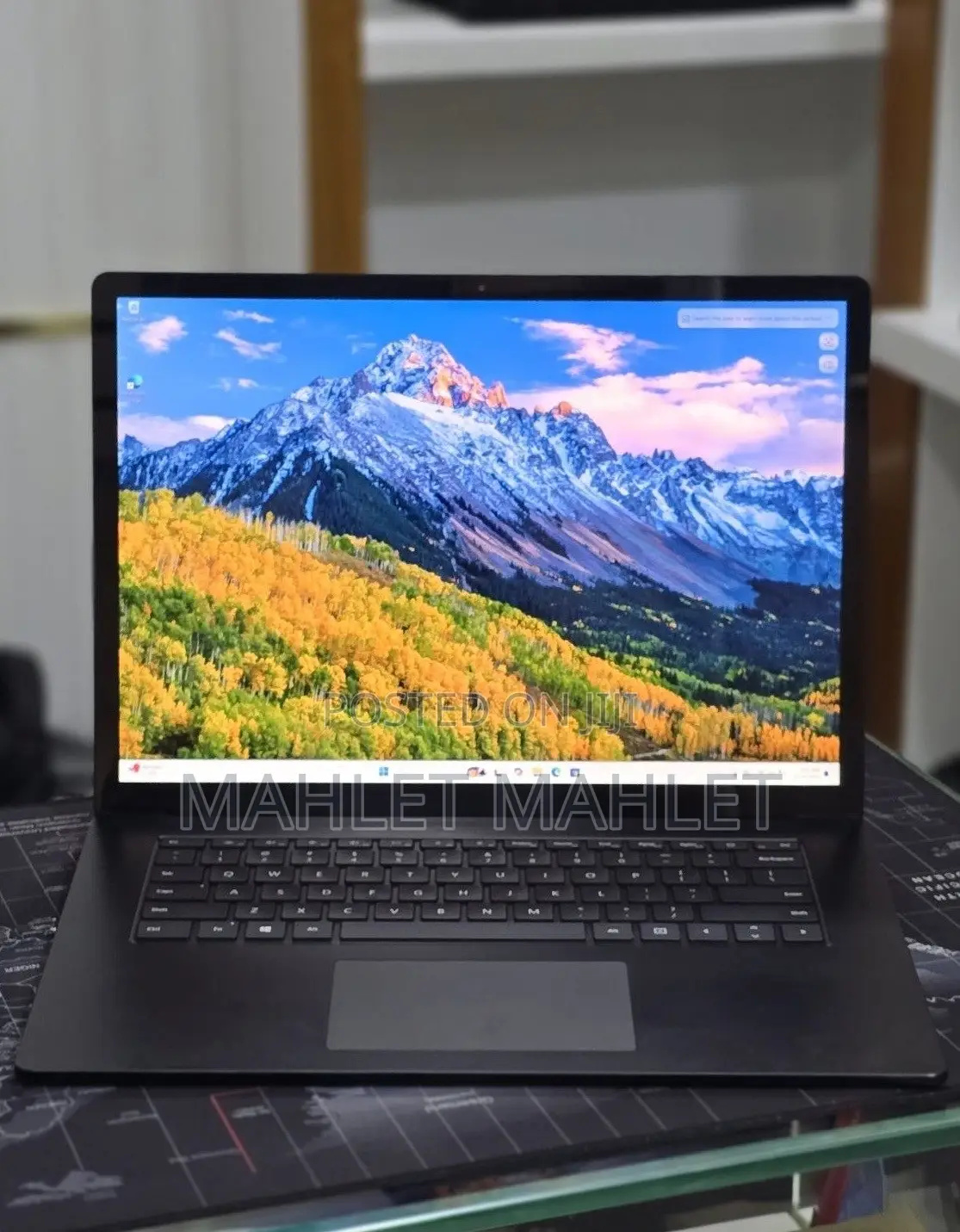 New Laptop Microsoft Surface 32GB Intel Core i7 SSD 1T