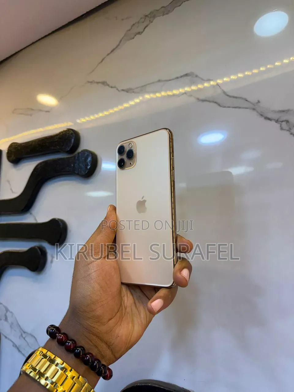 Apple iPhone 11 Pro Max 64 GB Gold