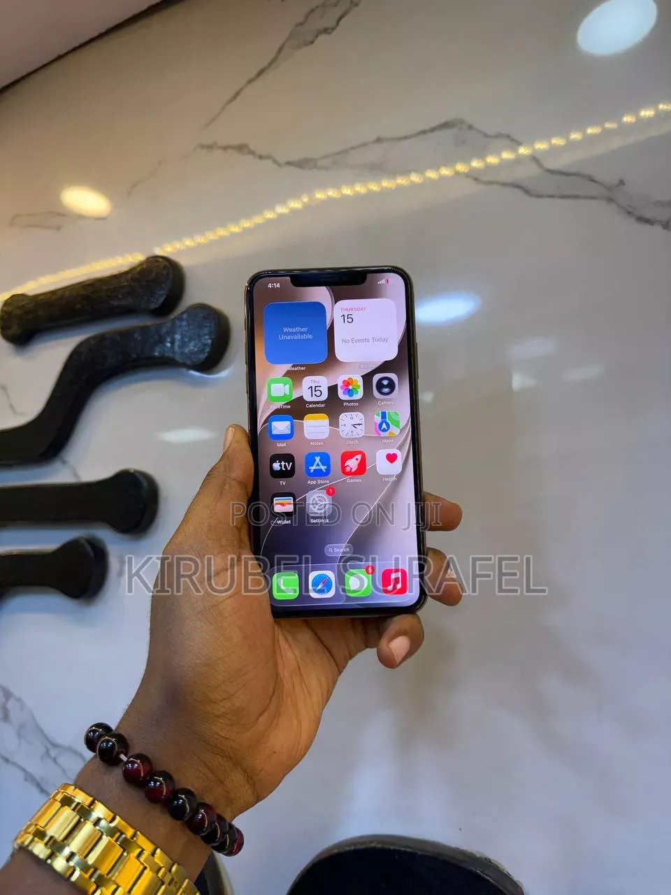 Apple iPhone 11 Pro Max 64 GB Gold