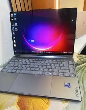 New Laptop Lenovo Yoga 9 16GB Intel Core Ultra 7 SSD 512GB