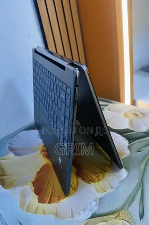 New Laptop Lenovo Yoga 9 16GB Intel Core Ultra 7 SSD 512GB