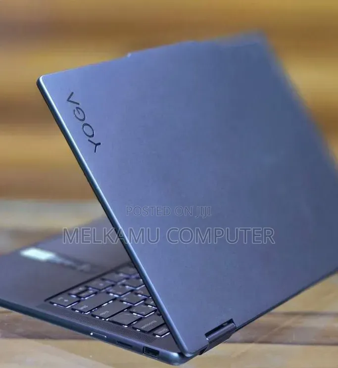 New Laptop Lenovo Yoga 7i 16GB Intel Core i7 SSD 512GB
