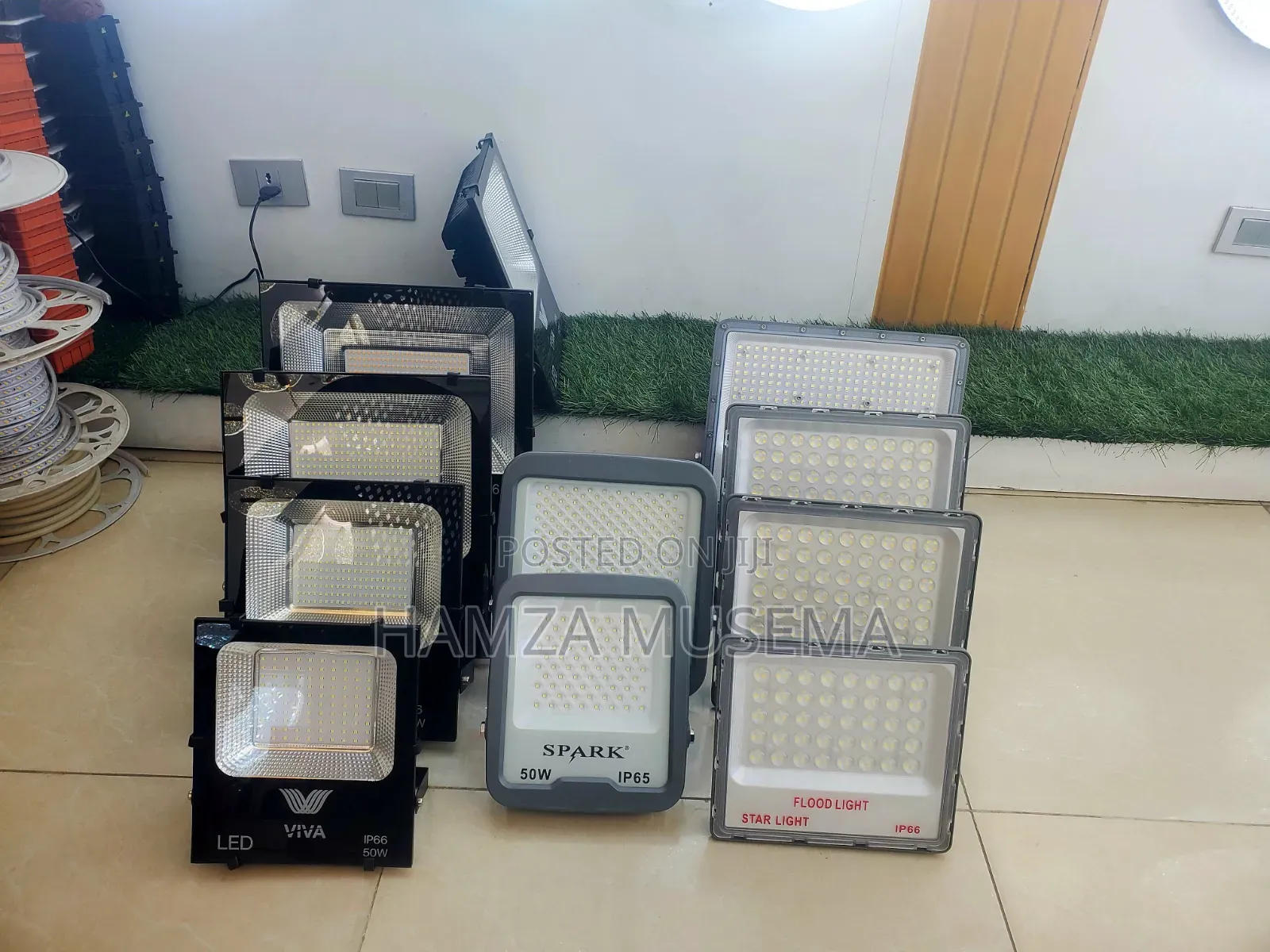 Led Pawza Floodlight