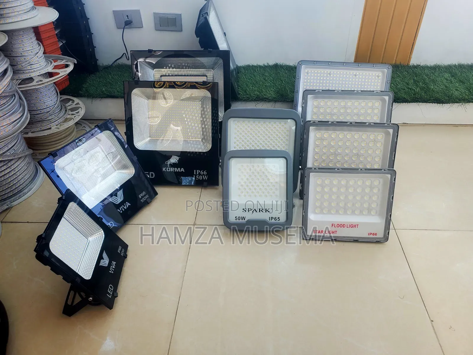 Led Pawza Floodlight