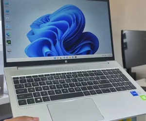 New Laptop HP ProBook 450 G8 16GB Intel Core i7 SSD 512GB