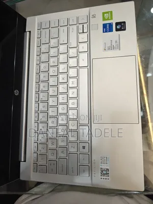 New Laptop HP Pavilion 14 16GB Intel Core i7 SSD 1T