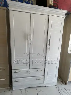 Closet Modern Design New
