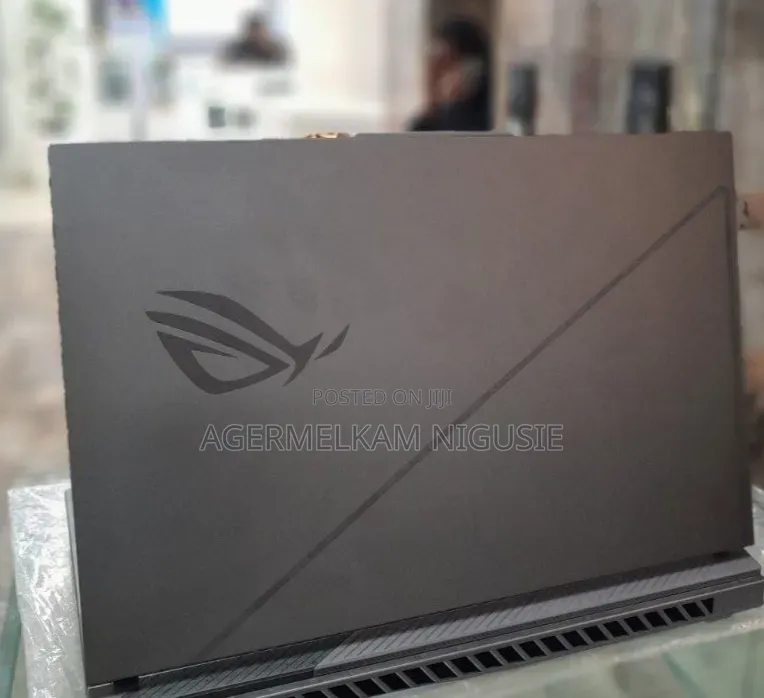 New Laptop Asus ROG Strix G15 16GB Intel Core i9 SSD 512GB